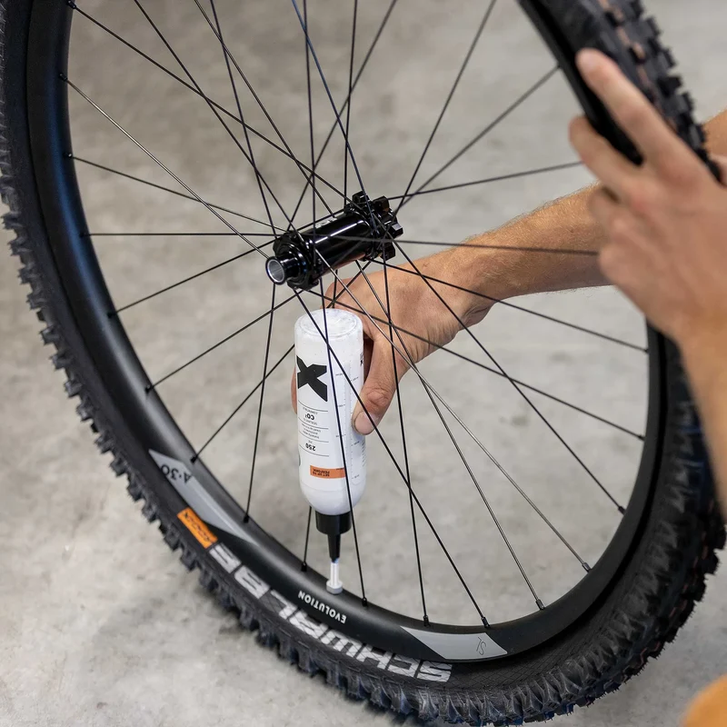Sixpack Tubeless Milch