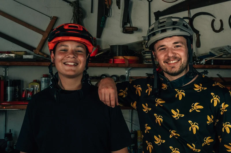 Smith Forefront 2 MIPS Helm