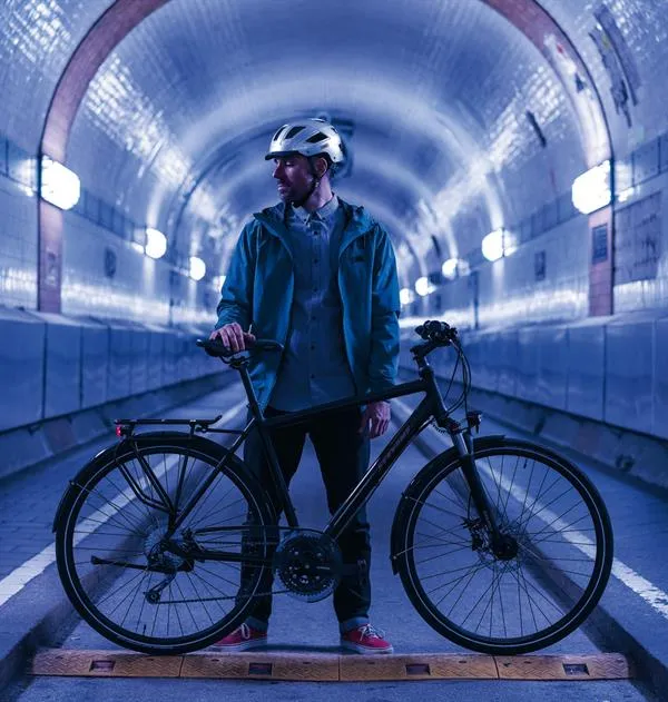 Abus Hyban 2.0 Signal Silver mit LED-Rücklicht