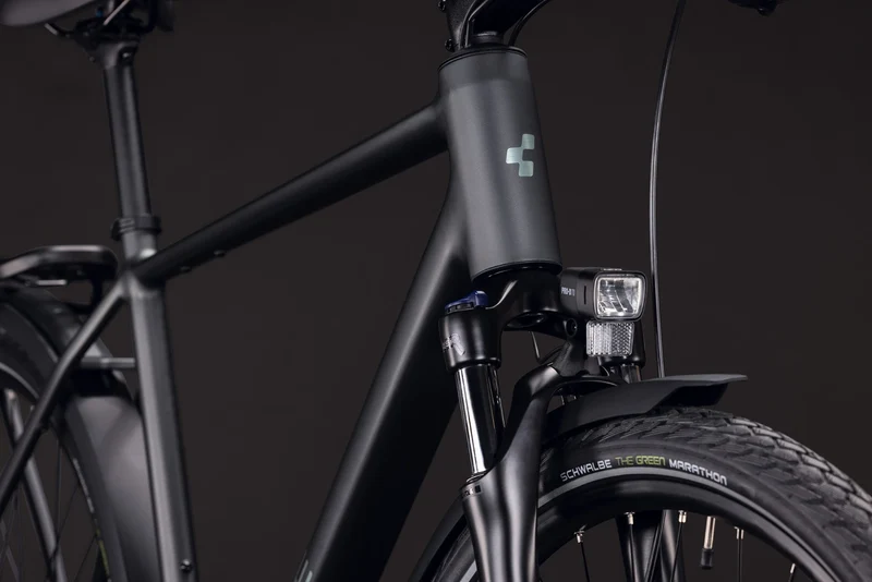 Cube Kathmandu One blackforest´n´chrome 2027