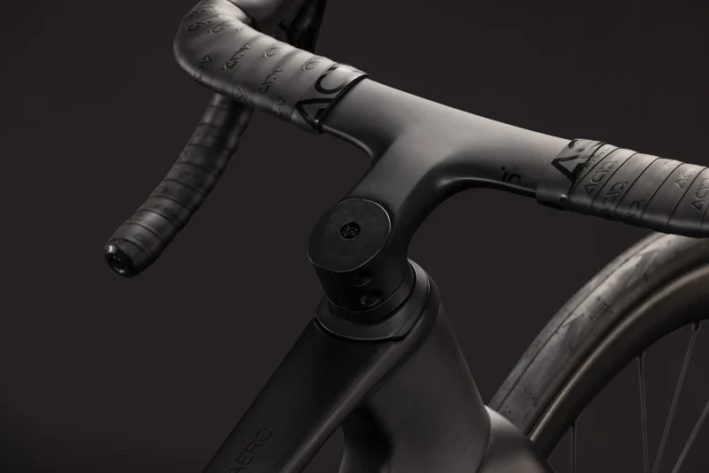 Cube Litening Aero C:68X Race carbon´n´chrome 2027