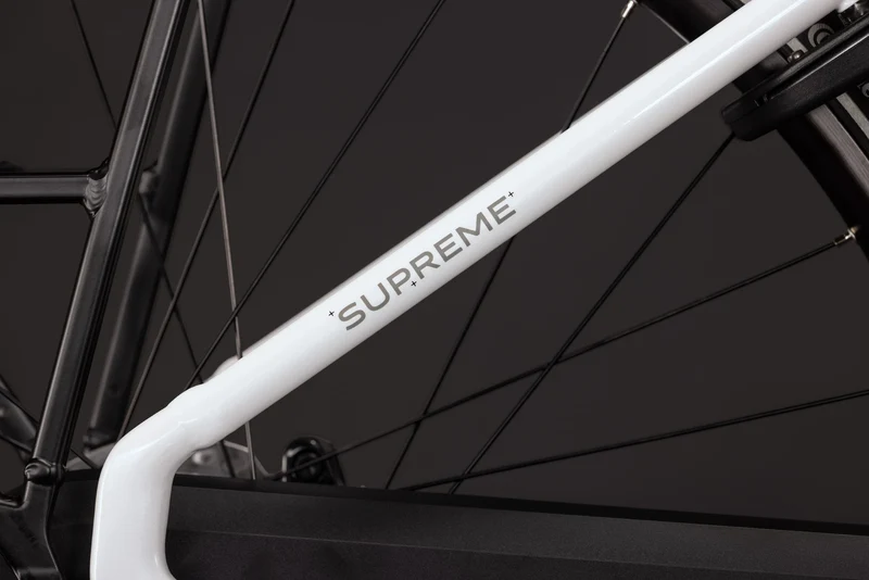 Cube Supreme RT Hybrid Comfort EX 600 metallicwhite´n´reflex EE 2027