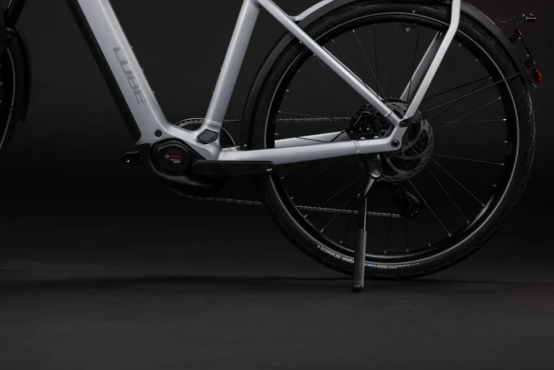 Cube Kathmandu Hybrid 45 800 slategrey´n´chrome 2027
