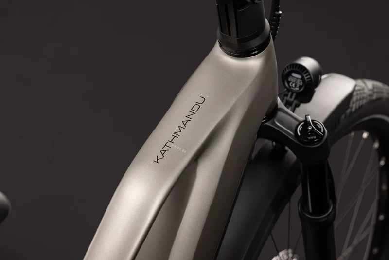 Cube Kathmandu Hybrid SLX 800 flashstone´n´chrome Trapeze 2027