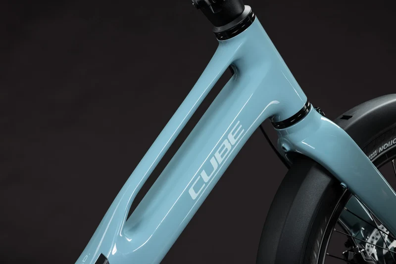Cube Fold Hybrid 540 arubablue´n´sky 2027