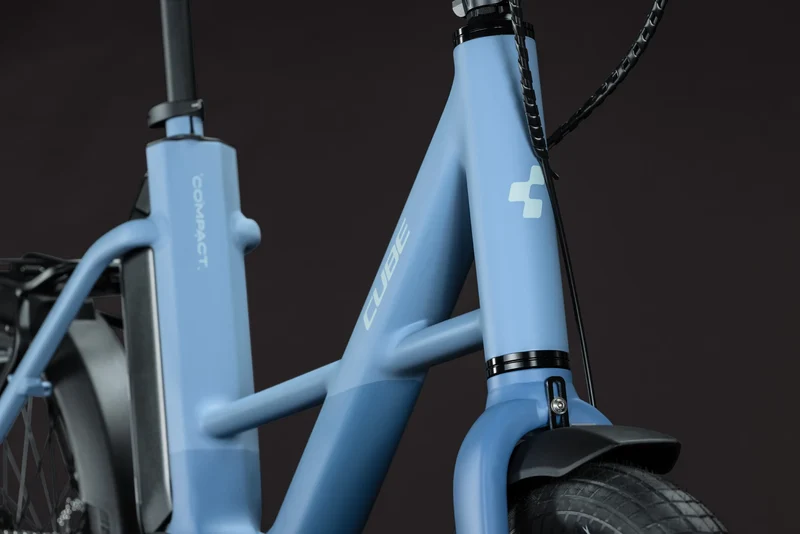 Cube Compact Hybrid 540 thistleblue´n´blue 2027