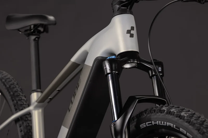 Cube Reaction Hybrid ONE 720 pearlsilver´n´chrome 2027