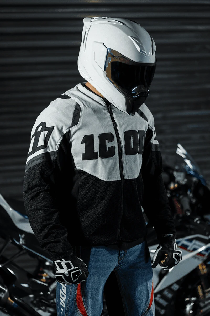 Icon Ultraflite Solid Full Face Motorcycle Helmet