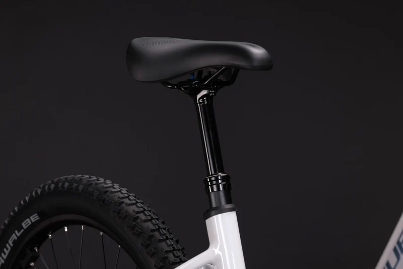 Cube Reaction Hybrid Race 800 snow´n´black EE 2027