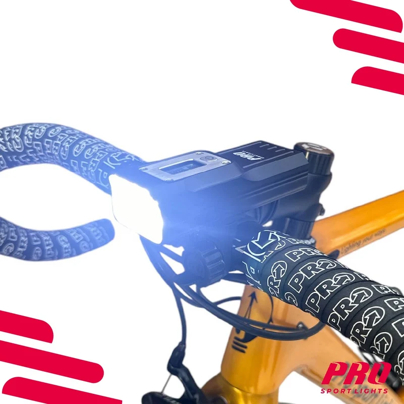 Fietslicht Koplamp Fiets 2000 Lumen USB Oplaadbaar - LED Fietsverlichting - Voorlicht