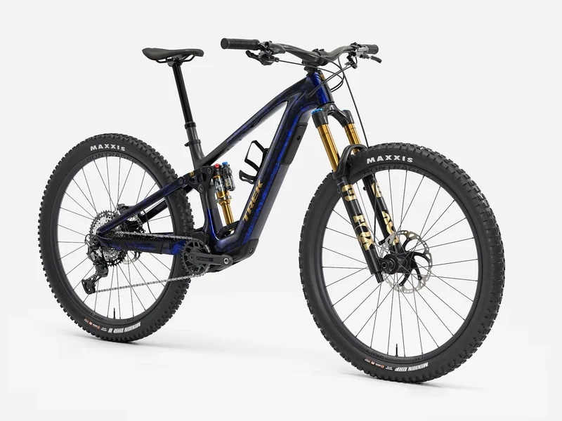 Trek Fuel+ EX 9.8 XT Gen 2 Gloss Navy Smoke/Matte Trek Black 2027