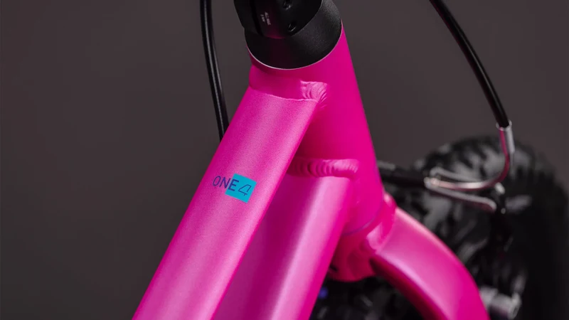 Cube Numove 140 fucsia´n´plum 2027