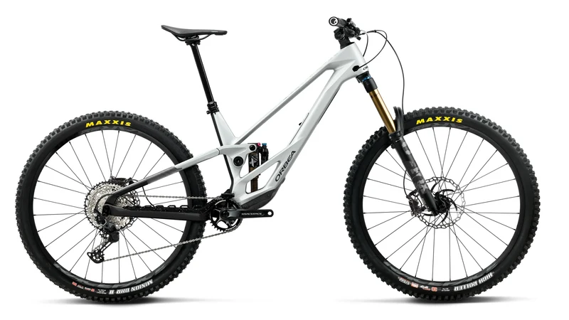 Orbea Rallon E10 White Chic - Diamond Black (Gloss) 2027