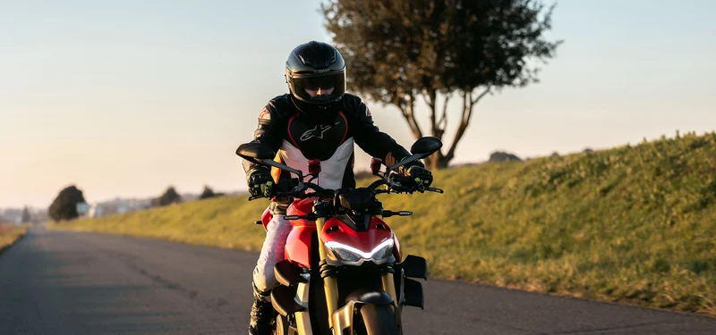 Sena Phantom FF Mesh COM Full Face Smart Motorcycle Bluetooth Helmet