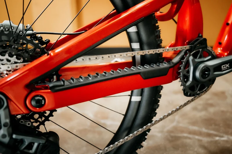 Nukeproof Mega Carbon Pro T-GX red