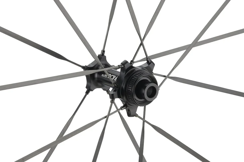 Newmen Laufrad Streem C.35 VONOA 622 FADE R SP CL 12x100
