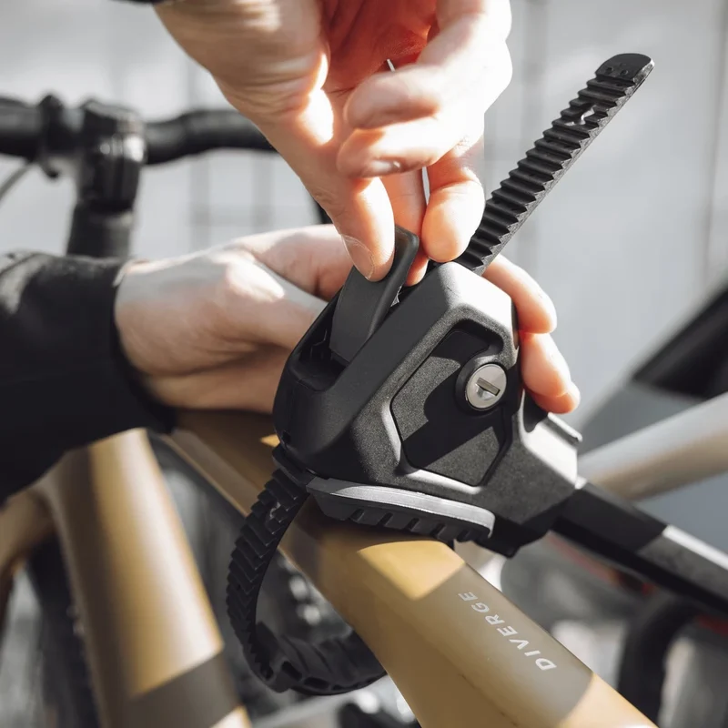 Thule Heckträger EasyFold 3 für 2-3 Fahrräder