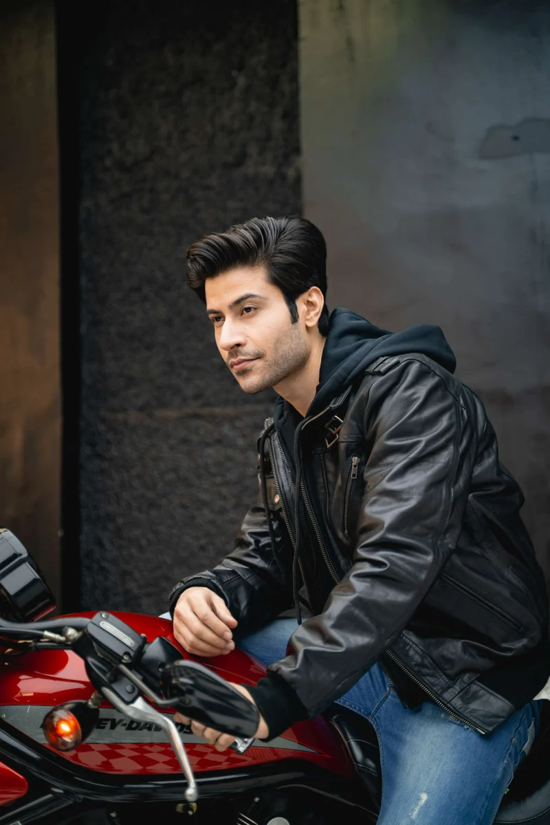 Vance Leather Mens Sven Bomber Black Waxed Premium Cowhide Motorcycle Leather Jacket with Removeable Hood