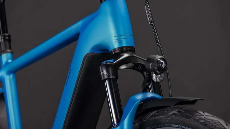 Cube Kathmandu Hybrid Comfort Pro 800 azure´n´black 2026