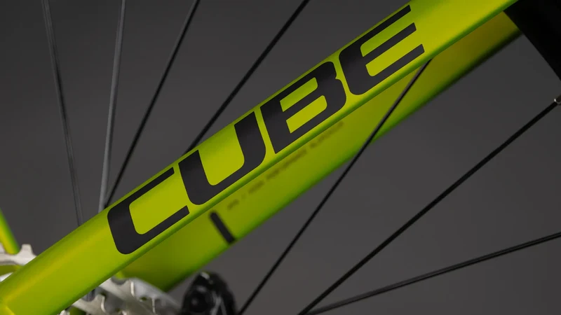 Cube Kathmandu Hybrid Pro 800 lizard´n´black Trapeze 2026