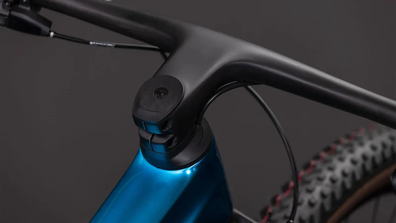 Cube Phenix C:68X Race chromeblue´n´liquidblue 2026