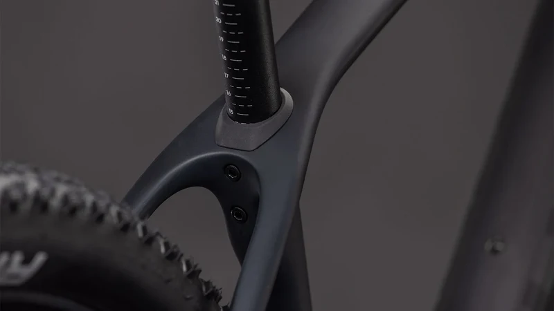 Cube Reaction C:62 Pro blackline 2026