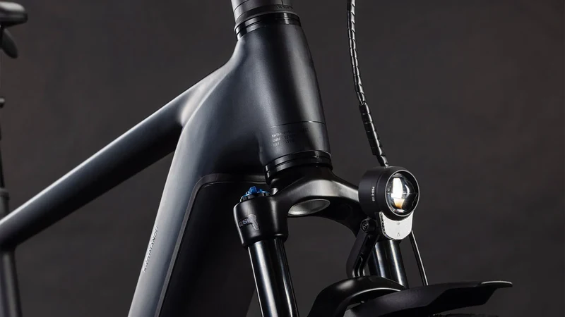 Cube Kathmandu Hybrid Pro 800 coal´n´black 2026