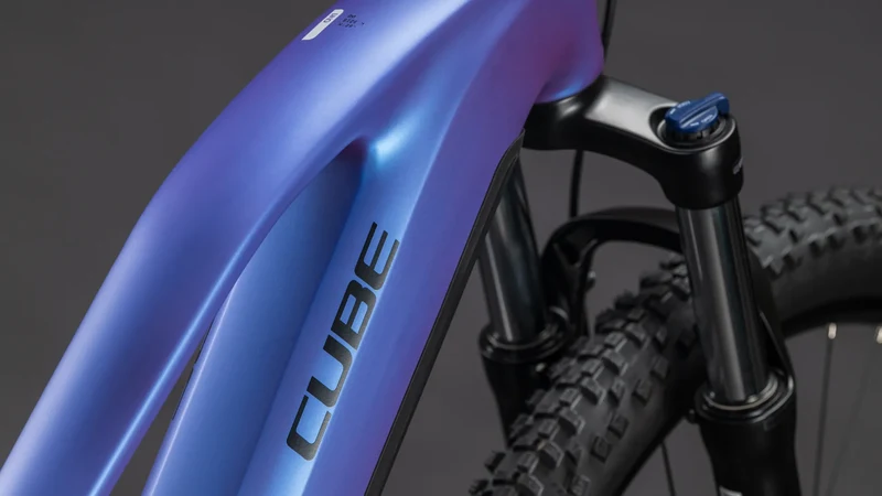 Cube Reaction Hybrid ONE 600 blueiris´n´reflect Trapeze 2026