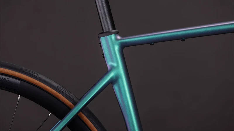 Cube Attain SLX smaragdgrey´n´prism 2026