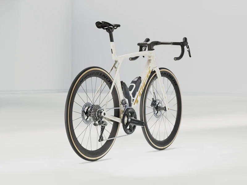 Trek Madone SLR 7 Gen 8 Era White/Marble 2026