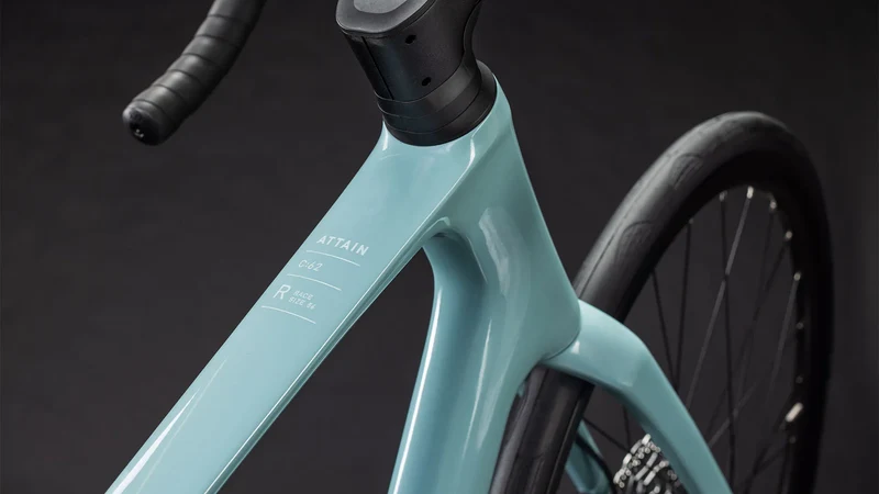 Cube Attain C:62 Race skylightblue´n´cyan 2026