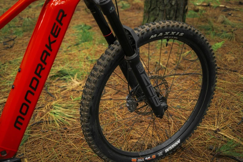 Mondraker LEVEL R Rot/Schwarz 2026