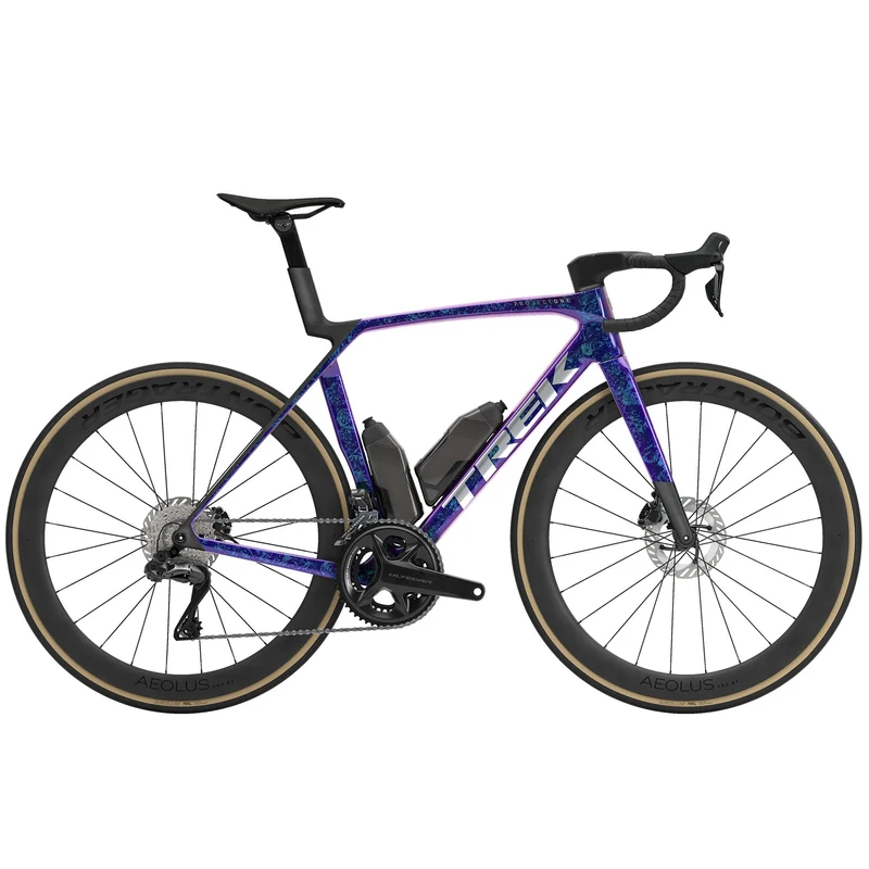 Madone SLR 7 Ultegra Di2 Gen 8 Carbon Road Bike