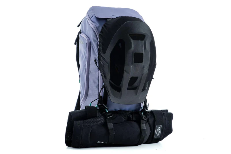 Cube Rucksack ATX 22